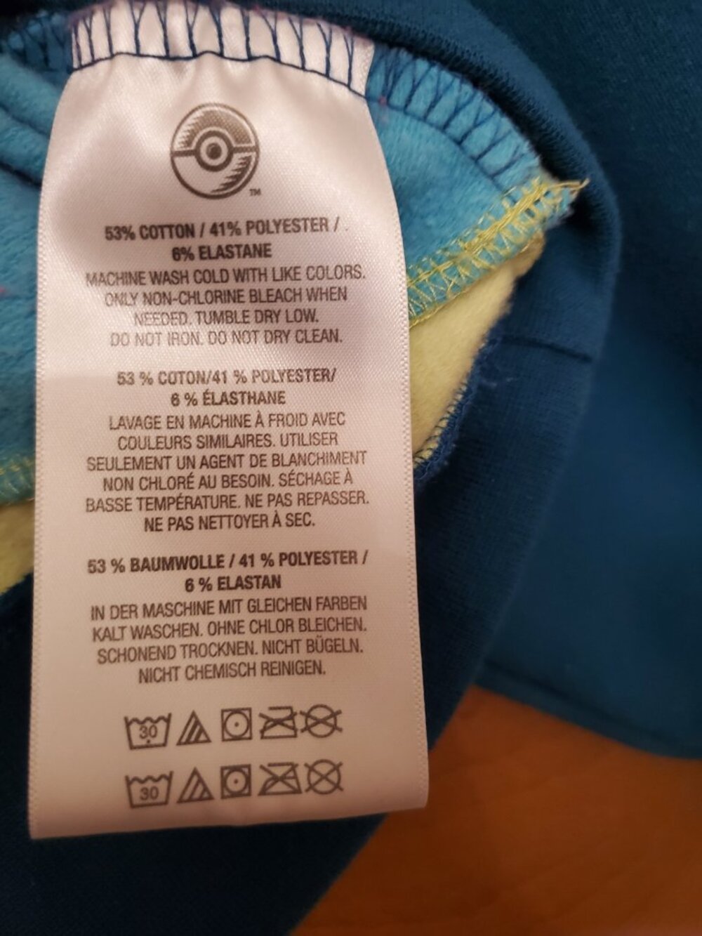 Eeevee Evolutions Vaporeon Sweatpants and Crop Sweatshirt Sweatsuit Set - Picture 11 of 11